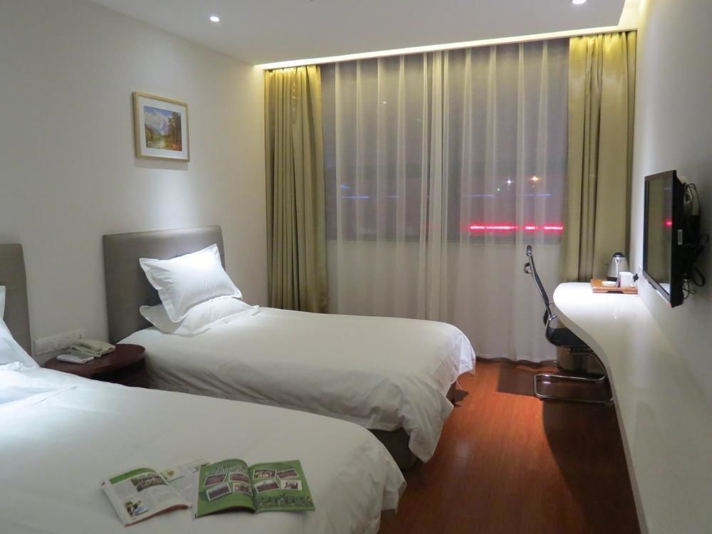 Yiting Si Ji Hotel Nantong Gongnong North Road Exteriör bild